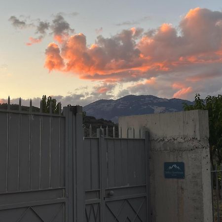 Stellas Guesthouse Near Arachova Stirion Exterior photo