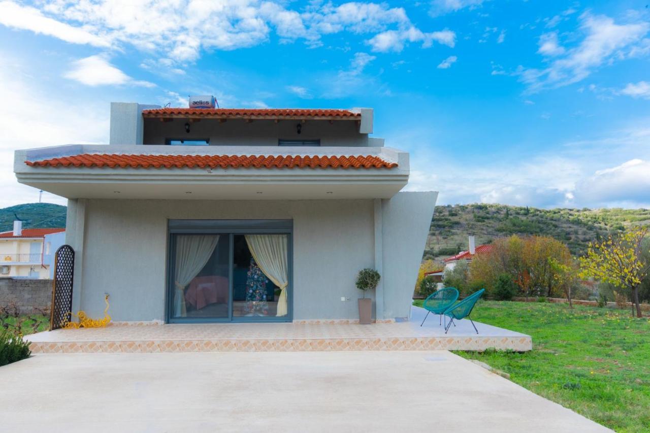 Stellas Guesthouse Near Arachova Stirion Exterior photo